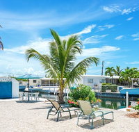 Breeze On Inn 2bed and 2bath with dockage - Accommodation Rooms