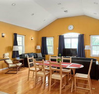 Bright, Spacious House! - Accommodation Rooms