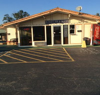 Budget Inn  Suites - Accommodation Rooms