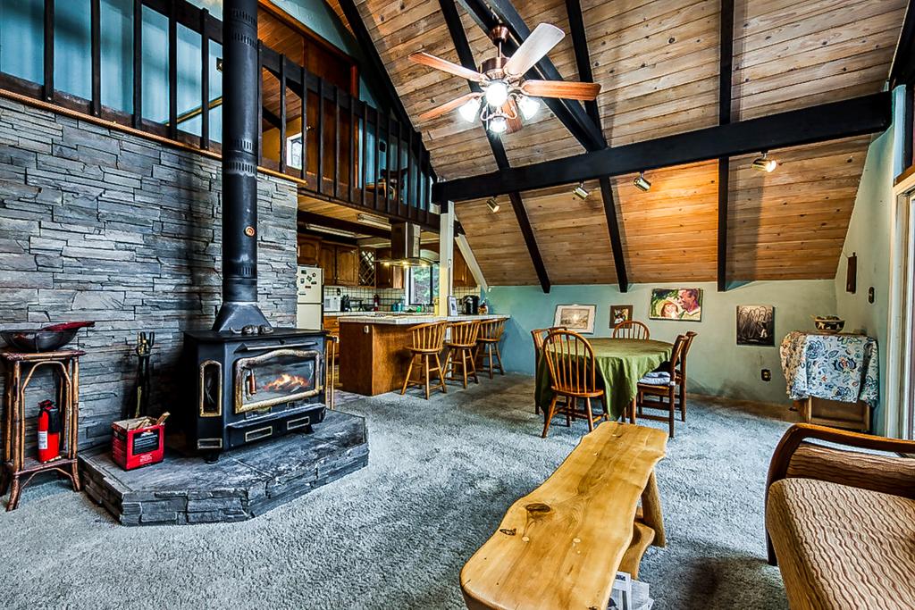 Cabin On A Hill - thumb 2