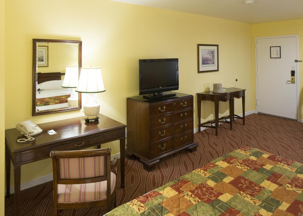 Campbell Inn Hotel - thumb 2