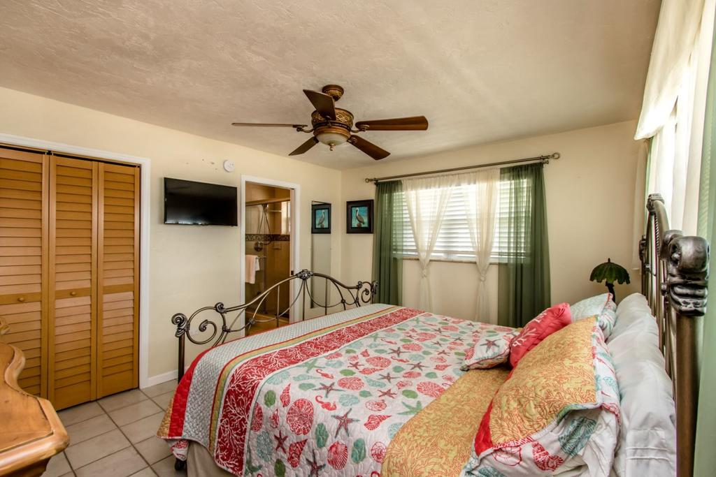 Caribbean Fantazy 3bed/3bath With Private Pool & Docakge - thumb 3