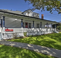 Carpinteria Apt with Patio- 10 Min Walk to the Beach - Accommodation Rooms