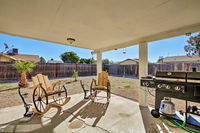 Casa Grande Home w/Patio - Near Sonora Desert Accommodation Rooms