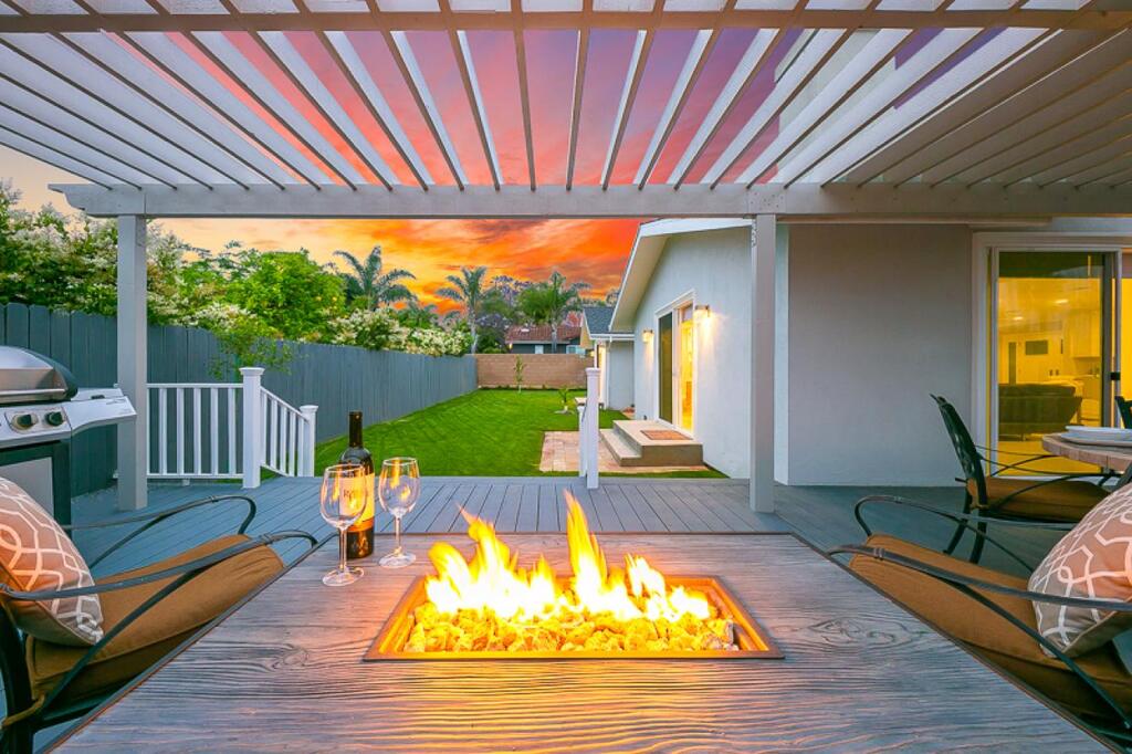 CB-119 Modern Tamarack Cottage - thumb 2