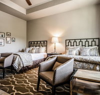 Century Oak Casita by Remi's Ridge  Hayes Hollow Duplex - Accommodation Rooms