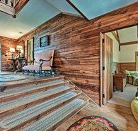 Charming Historic Family Home with Mtn Views! - Accommodation Rooms