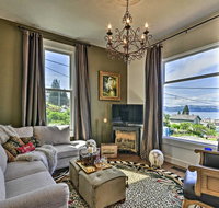Classic Hillside Astoria Home with Gorge Views - Accommodation Rooms
