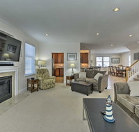 Coastal Home with Outdoor Shower 4Mi to Atlantic City - Accommodation Rooms