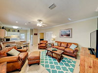 Coastal Oasis Near Beach W/ Pool Grill  Pond Condo Accommodation Rooms