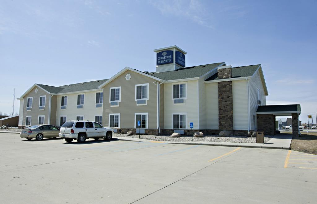 Cobblestone Inn & Suites - Langdon - thumb 3