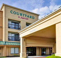 Courtyard Dalton - Accommodation Rooms