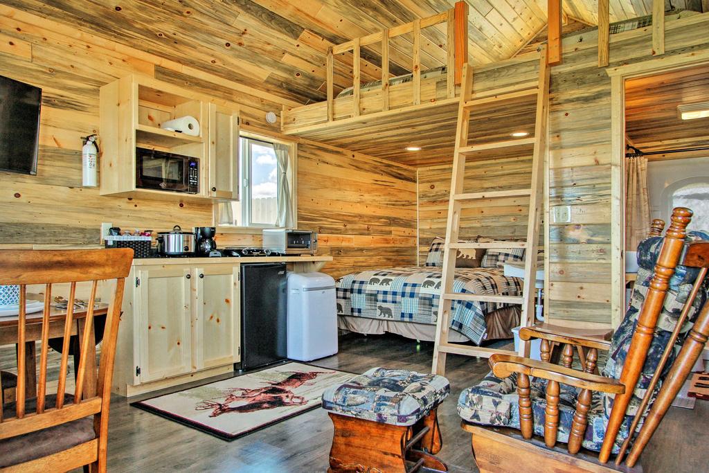 Custom Cabin Augusta Mt 360 View On Rocky Mtn Frnt - thumb 2