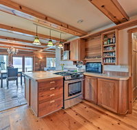 Custom Guemes Home w/ Spectacular Water Views - Accommodation Rooms