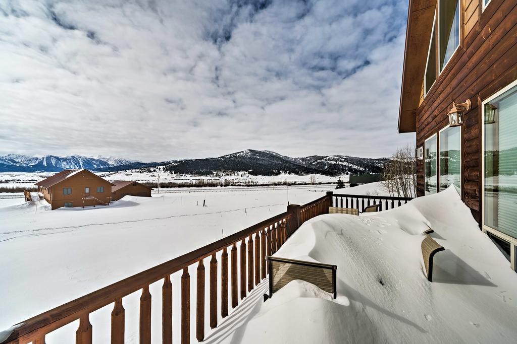 Custom Log Cabin With Views - 12 Min To Yellowstone! - thumb 2