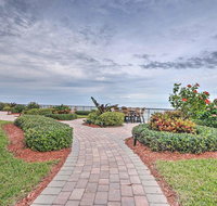 Daytona Beach Shores Condo with Pool - 5 Mi to Pier - Accommodation Rooms