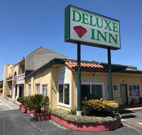 Deluxe Inn - Accommodation Rooms
