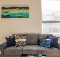 Downtown 1 and 2 BR Apts by Frontdesk - Accommodation Rooms