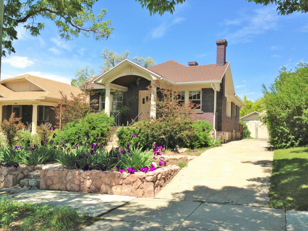 Downtown Home With A Big Back Yard - thumb 0