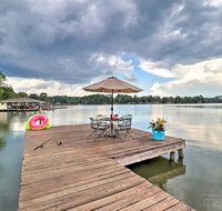 Eatonton Home with Dock & Lake Sinclair Views! - Accommodation Rooms