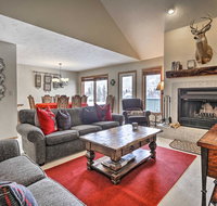 Eclectic Eagle-Vail Condo - 2 Miles to Beaver Creek - Accommodation Rooms