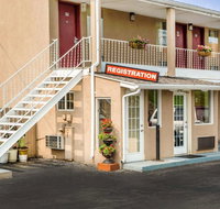 Econo Lodge Franklin - Accommodation Rooms