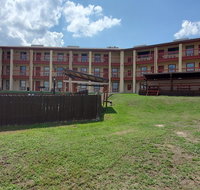 Econo Lodge Junction - Accommodation Rooms
