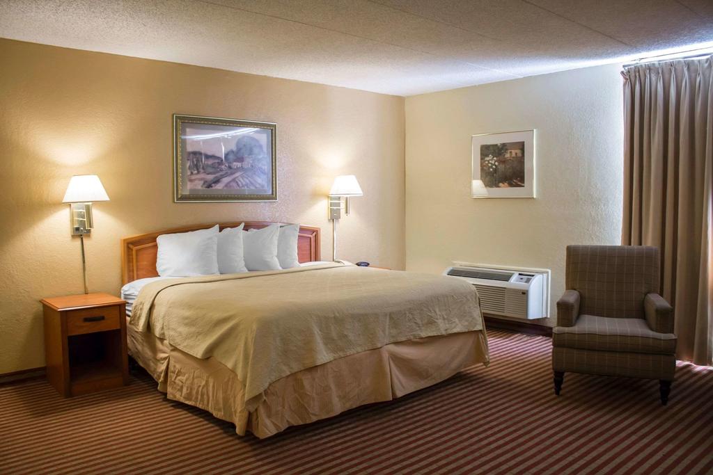 Econo Lodge Wickliffe - Cleveland East - thumb 1