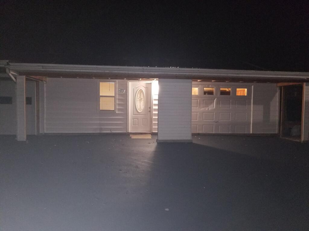 Entire House In A Horse Farm - thumb 2