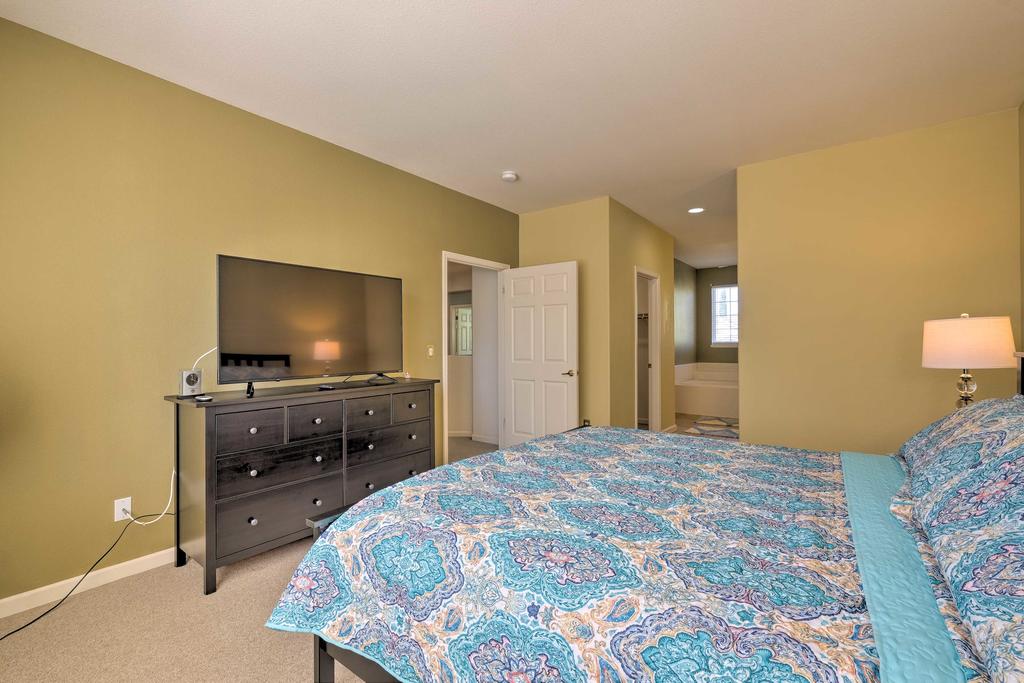 Family-Friendly Tracy House With Patio And Grill! - thumb 2