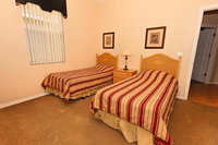 Five-Bedroom Villa 213 Accommodation Rooms