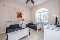 Five-Bedroom Villa 351 Accommodation Rooms