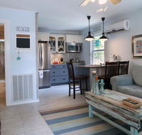 Front Beach Cottages - Accommodation Rooms