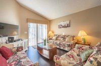 Gorgeous 4 Bed 3 Bath Pool Home Located In Westridge Community Accommodation Rooms