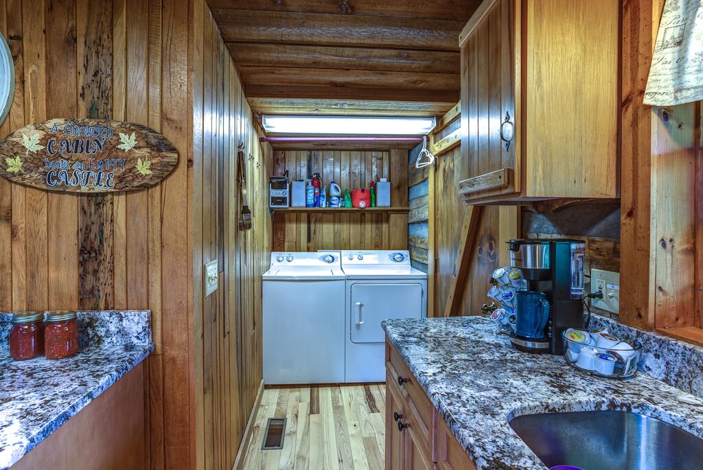 Grandma'S Mountain Cabin - thumb 0