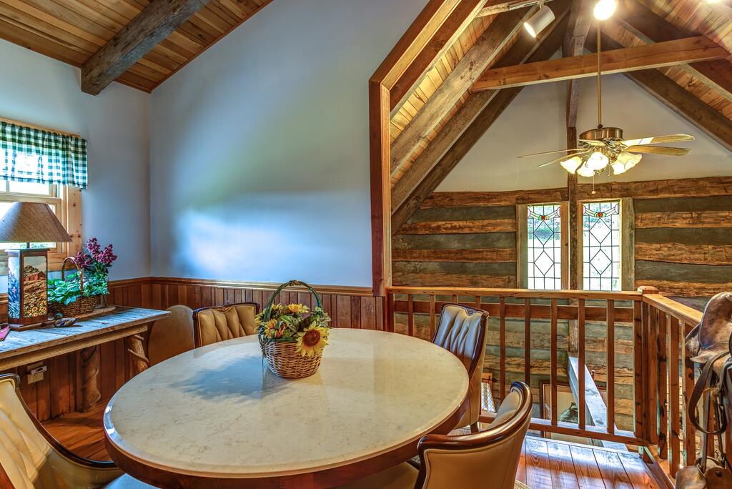 Grandma'S Mountain Cabin - thumb 2