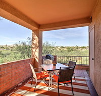Green Valley Townhome by Golf - Walk to Rec Center - Accommodation Rooms