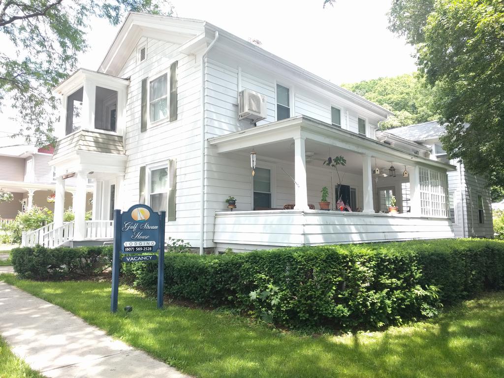 Gulfstream House - thumb 0