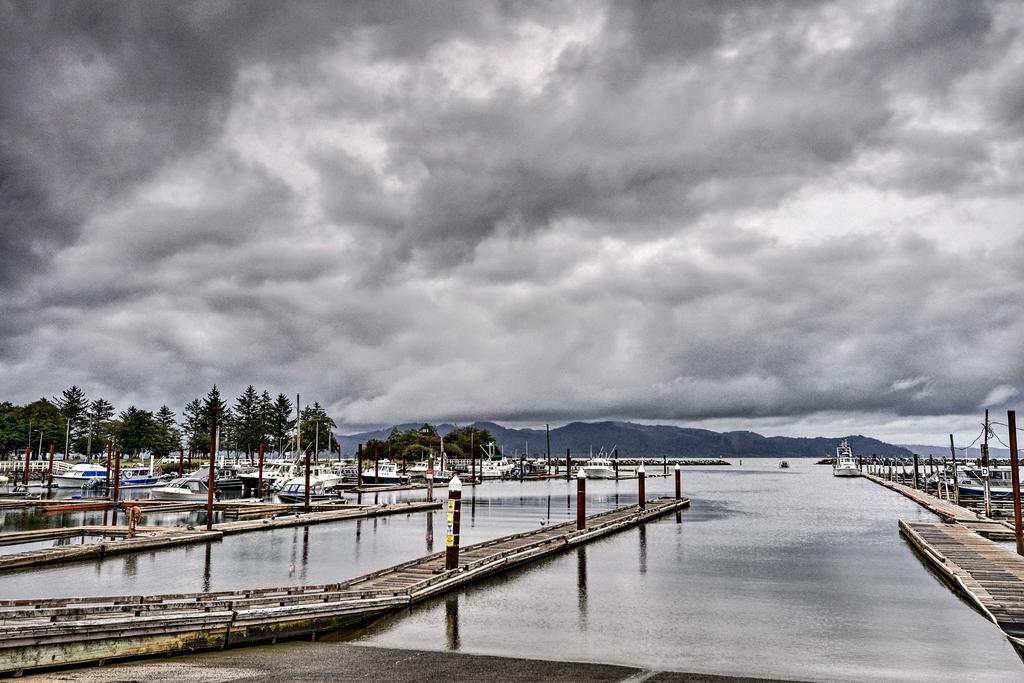 Hammond Home, 2 Blocks To Marina & Columbia River! - thumb 2