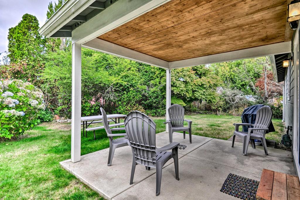 Hammond Home, 2 Blocks To Marina & Columbia River! - thumb 1