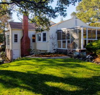 Historic 2BR Petaluma House - Accommodation Rooms