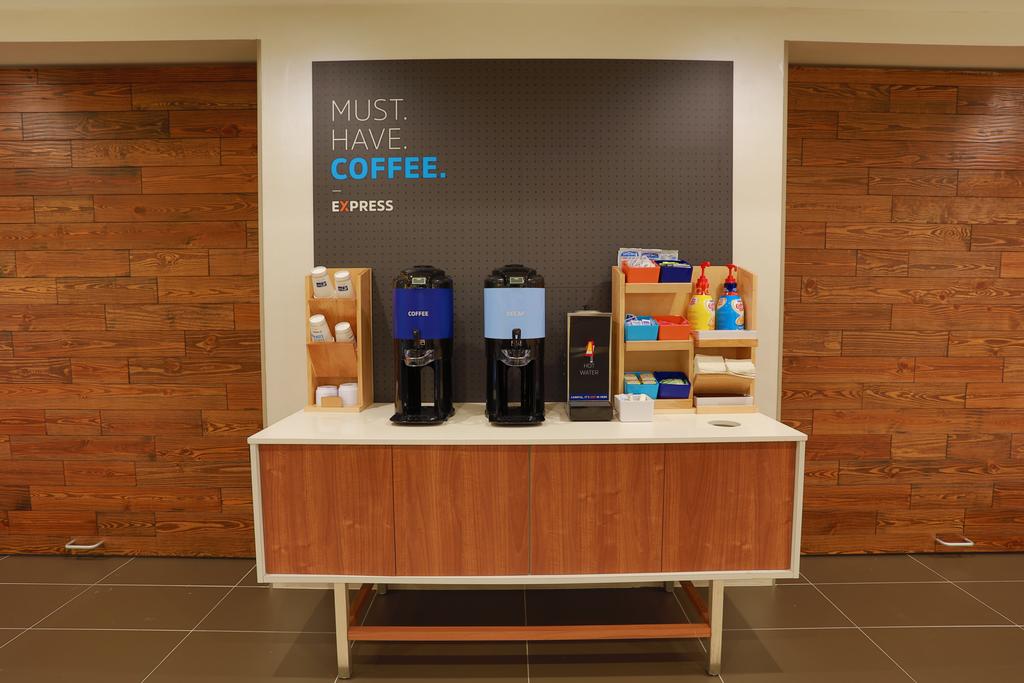 Holiday Inn Express - Oneonta - thumb 1