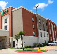 Holiday Inn Express Hillsboro I-35 - Accommodation Rooms