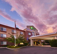 Holiday Inn Express Hotel  Suites Medford-Central Point - Accommodation Rooms