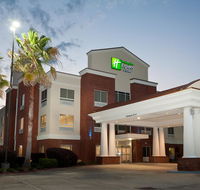 Holiday Inn Express Hotel  Suites Scott-Lafayette West - Accommodation Rooms