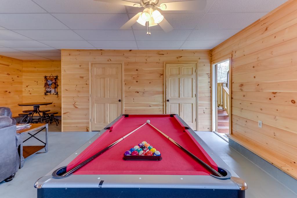 Hollow's Trail - thumb 2