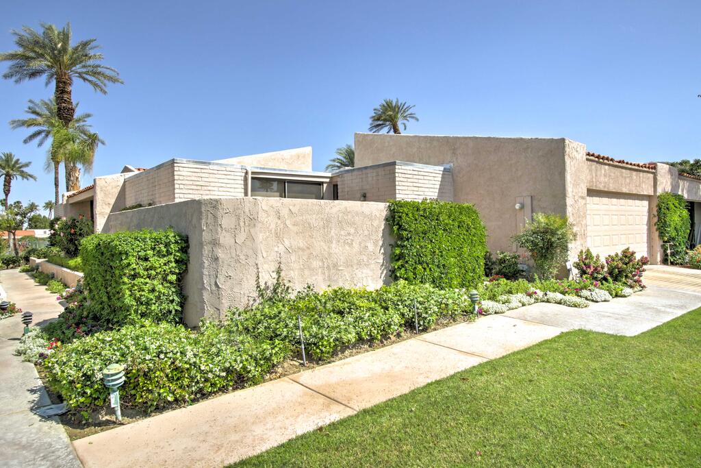 Indian Wells Condo With Mtn View, Patio And Pool Access - thumb 2