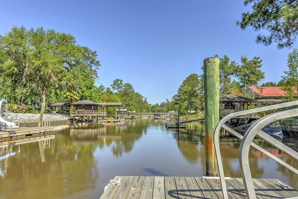 Isle Of Wight  Lances Treehouse W/Backyard&Dock - thumb 2