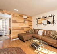 Jewels Cozy Bay Chalet - Discounted prices already! Can't miss it! - Accommodation Rooms