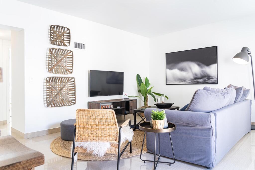 Jurny - Miami Beach Apartments - thumb 0